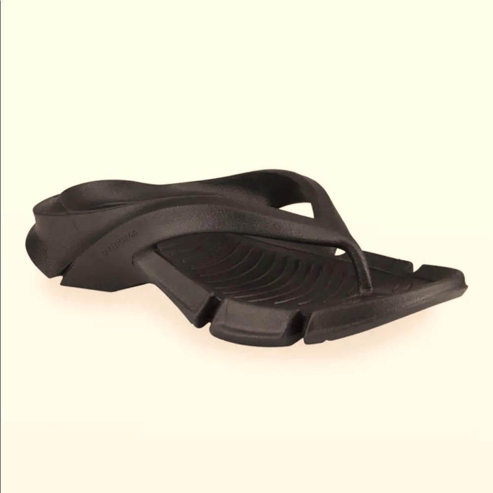 Molded Thong Sport Sandals ❌sold ❌